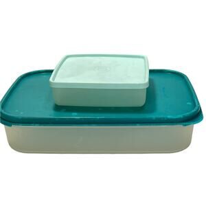 Tupperware Vintage Square and Rectangular Food Storage Containers Green Set of 2